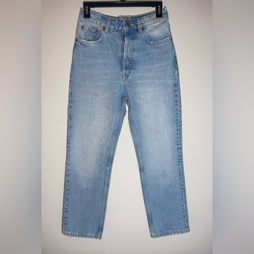 Zara Jeans Womens Size 2 Straight Leg Button Fly Blue Denim Light Wash